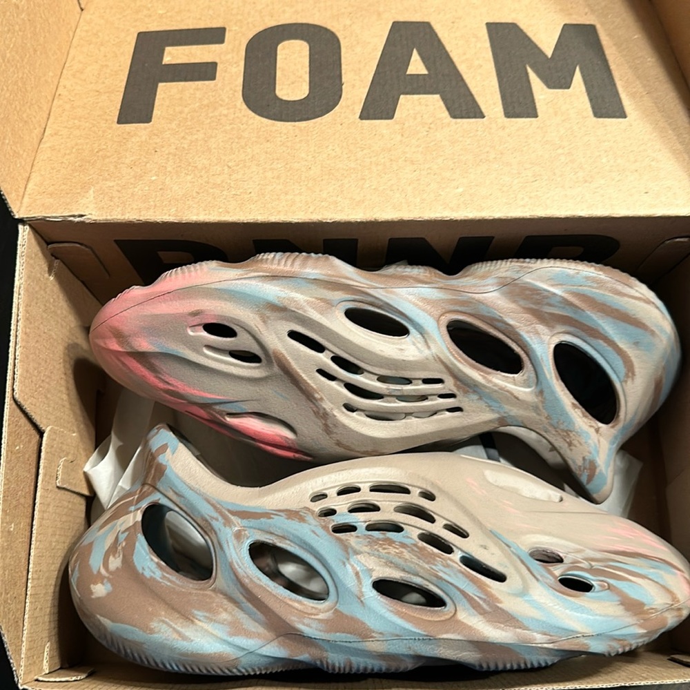 Yeezy Foam Runner